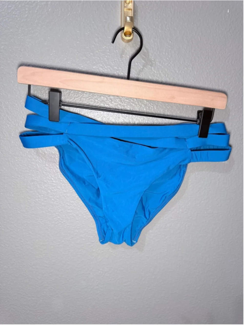 Women's Pq swim Blue Strappy Bikini Bottom M